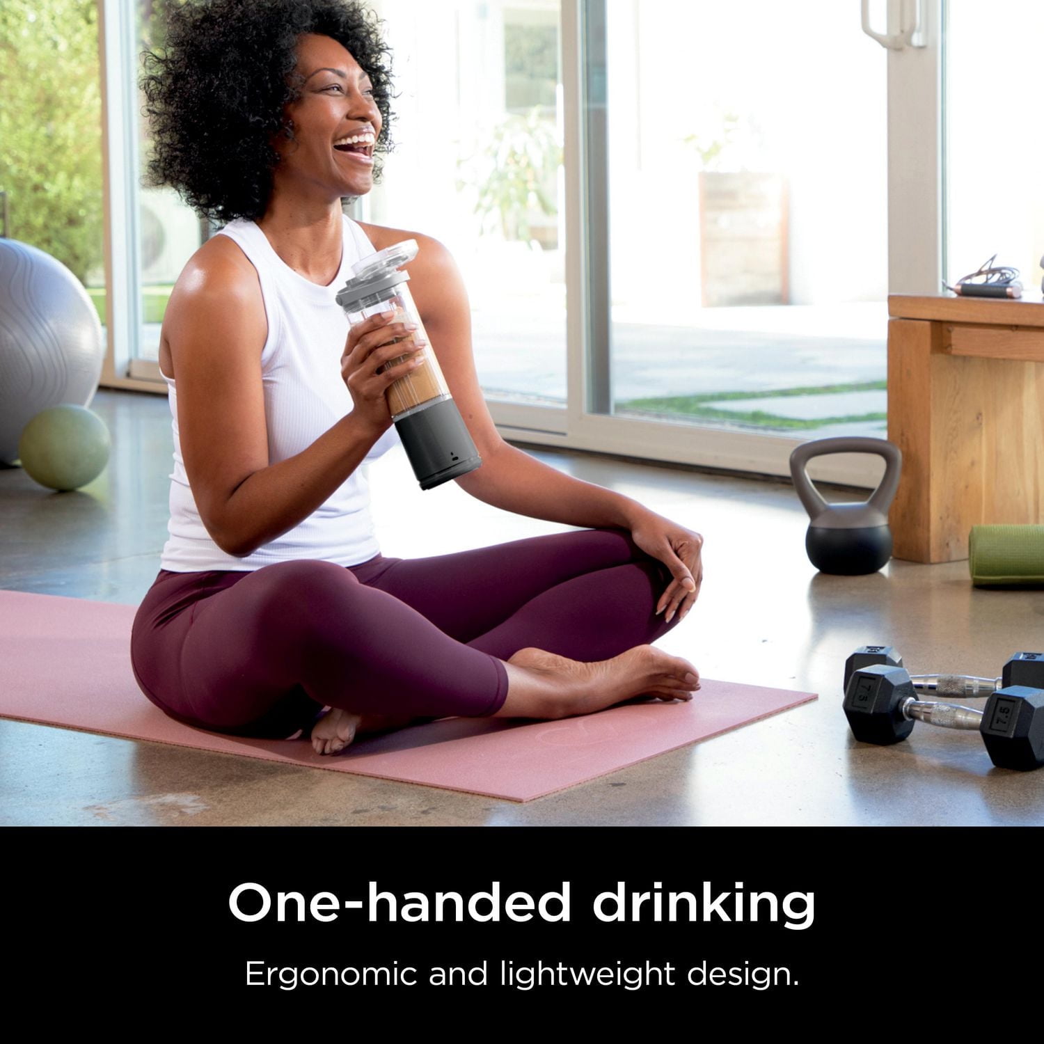 Ninja Blast 16 oz. Mélangeur portable avec couvercle anti-fuite et bec verseur facile, Noir, BC100BKC Rechargeable par USB-C