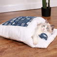 thumbnail image 1 of Saco de dormir para gatos Nido de gato suave y acogedor con cúpula para cama de perrera de invierno para mascotas - Azul marino S (menos de 4 libras) Kuyhfg Sin marca, 1 of 4