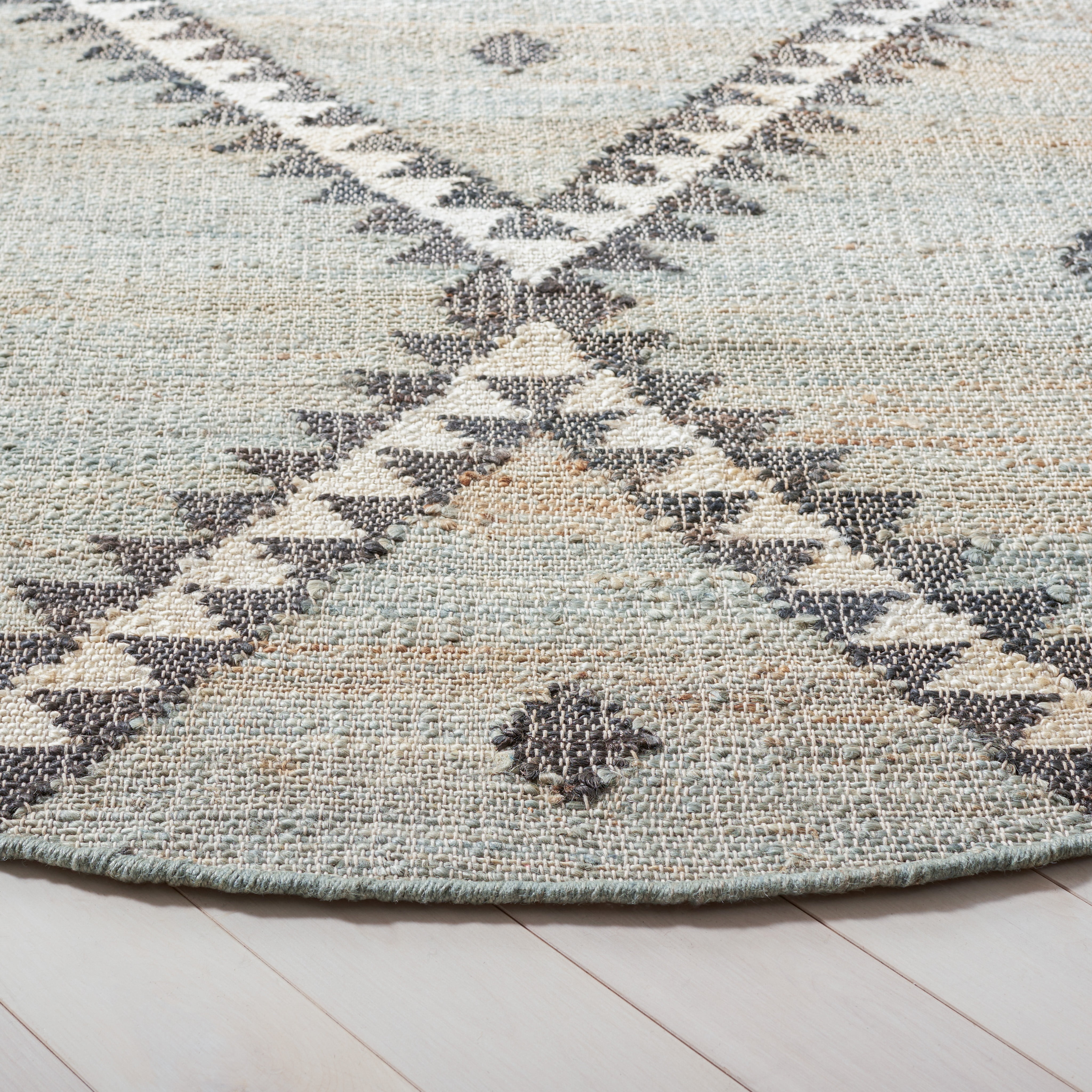 SAFAVIEH Kilim Aindreas Tribal Area Rug, Blue/Black, 7' x 7' Round