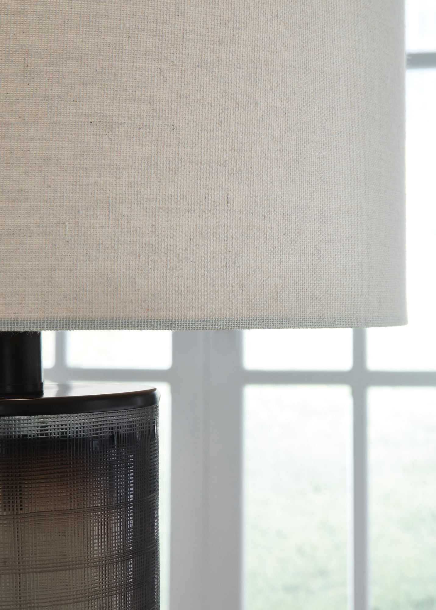 Signature Design by Ashley Contemporary Dingerly Table Lamp  Brown