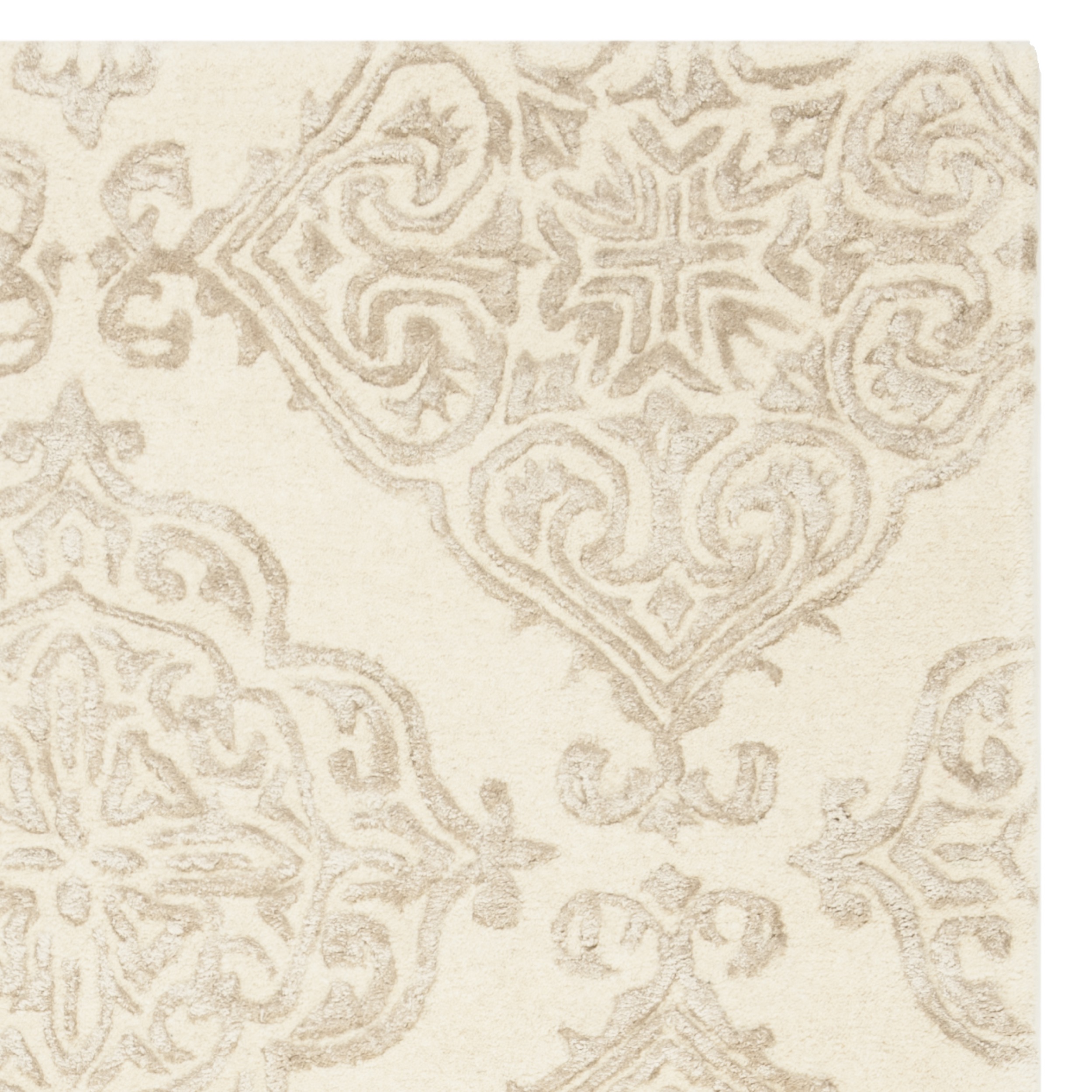 SAFAVIEH Glamour Georgene Damask Area Rug, Ivory/Beige, 4' x 6'