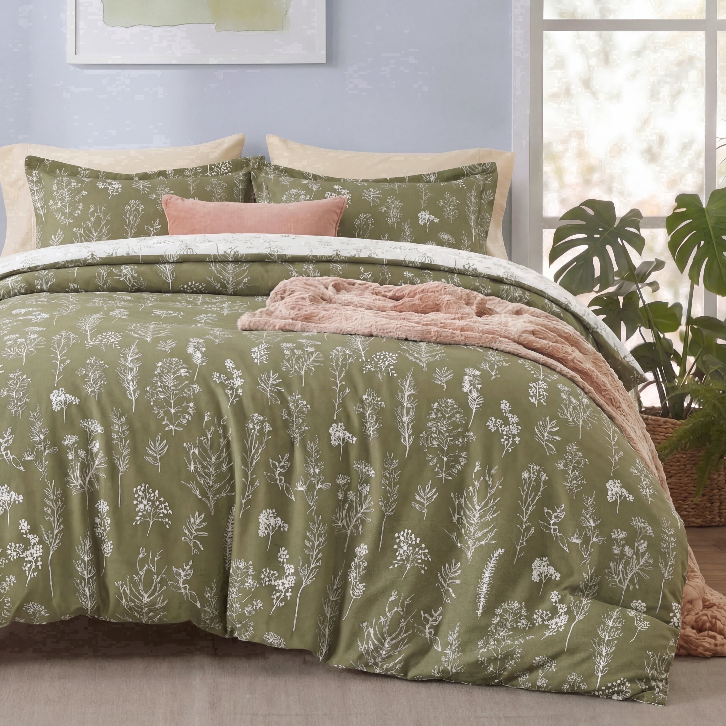 U by Bedsure 3 Pieces Olive Green Floral Comforter Sets, 1 Soft Reversible Botanical Flowers Comforter and 2 Pillow Shams, Queen Size