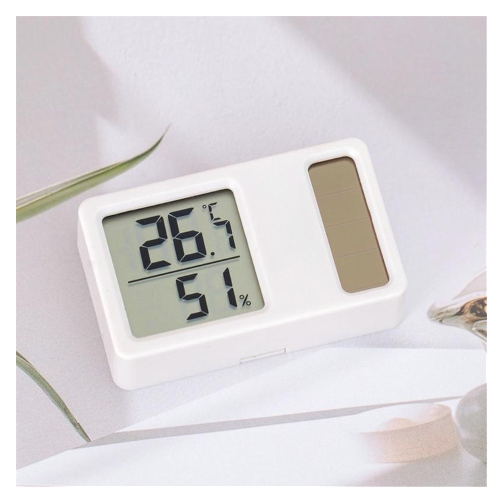 Digital Temperature Humidity Measurement Gauge for Home Office Solar Powered Thermometers Hygromete ,Fast Response