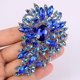 thumbnail image 3 of Broche con forma de flor y estilo gota de agua, delicado y brillante cristal de estrás, accesorio de ropa, joyería, regalo, azul, 3 of 3