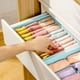 thumbnail image 5 of Organizador de cajones con tapa - Caja de almacenamiento de calcetines y ropa interior de 4 compartimentos, 8,46x11,41x3,14 pulgadas, tela plástica (amarillo, blanco, rosa, azul), 5 of 6