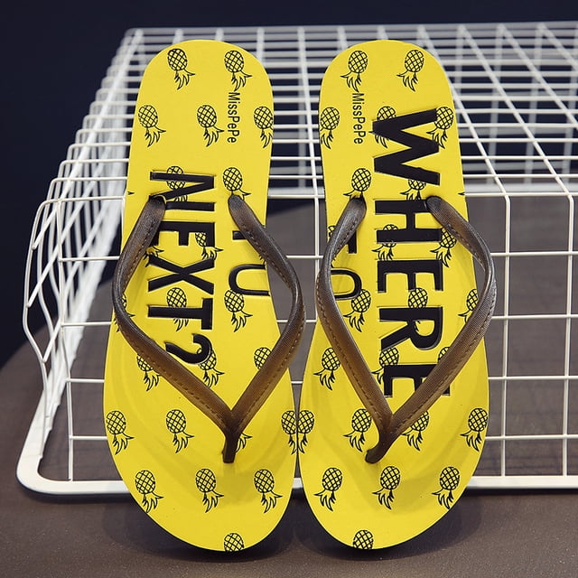Flip-Flops Female Ins Wear Fashionable Clip-On Beach Slippers In Summer and Tideand Slip-Proof Platform Couples Splint Sandals