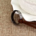 thumbnail image 4 of Collar con colgante de anillo de aleación no convencional, 4 of 5
