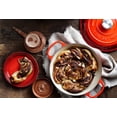 thumbnail image 2 of Olla Le Creuset de Hierro Fundido Esmaltado Signature 5L Cerise, 2 of 6
