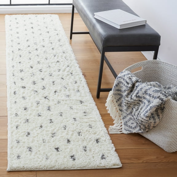 SAFAVIEH Berber Caymen Polka Dot Shag Runner Rug, Beige/Gray, 2' x 10'