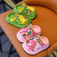 thumbnail image 2 of Zapatos de jardín con diseño de dinosaurio para niños y niñas, con dibujos animados, antideslizantes, de suela suave, para verano, para niños, para usar en la playa, 2 of 5