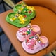 thumbnail image 2 of Zapatos de jardín con diseño de dinosaurio para niños y niñas, con dibujos animados, antideslizantes, de suela suave, para verano, para niños, para usar en la playa, 2 of 5