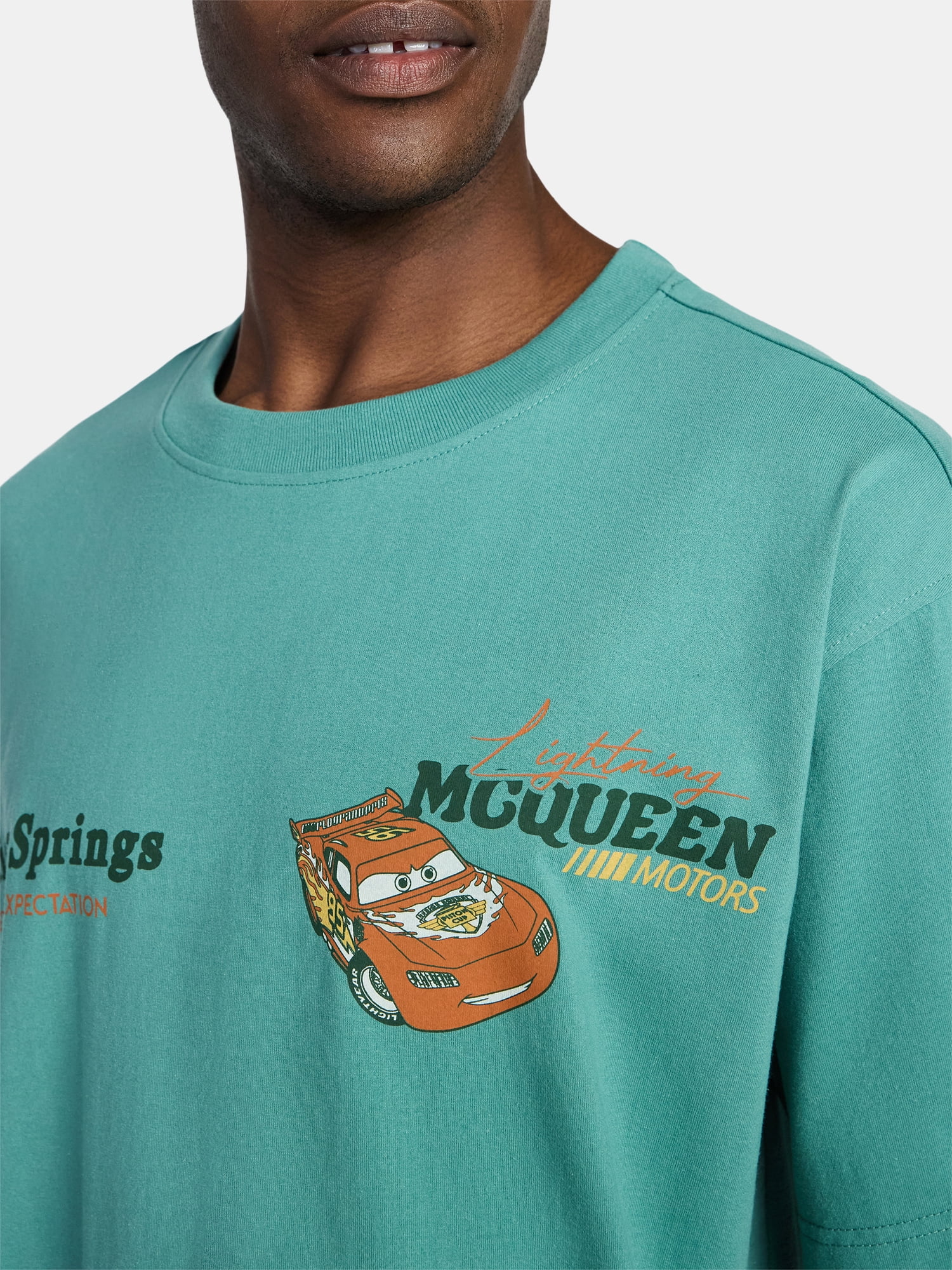 Disney Lightning McQueen Men’s Oversized Front and Back Graphic T-Shirt with Short Sleeves, Sizes S-3XL