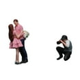 thumbnail image 1 of Juego de figuras de personas en miniatura CUTICAT 1/64 pintadas a mano decoración de Conjunto de pareja rosa, 1 of 8