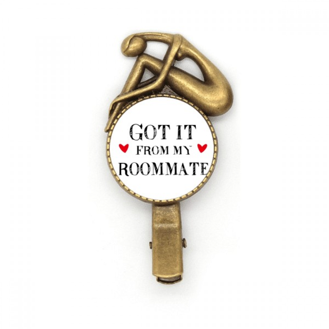 Tengo de mi compañera de cuarto la temporada de graduacion Broche broche broche broche Metal retro