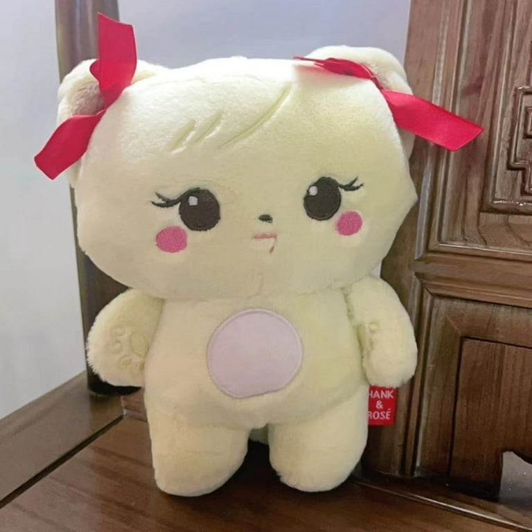 アイドル Blackpink[H&R]CHARACTER PLUSH DOLL_ROSIE BLACKPINK ROSE - [H&R] CHARACTER PLUSH DOLL ROSIE – K-COSMO