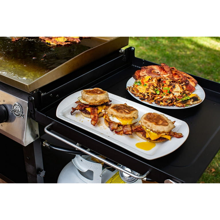 Pit Boss Grills Ultimate Series 63-Inch 5-Burner Freestanding Propane Gas  Commercial Style Flat Top Griddle