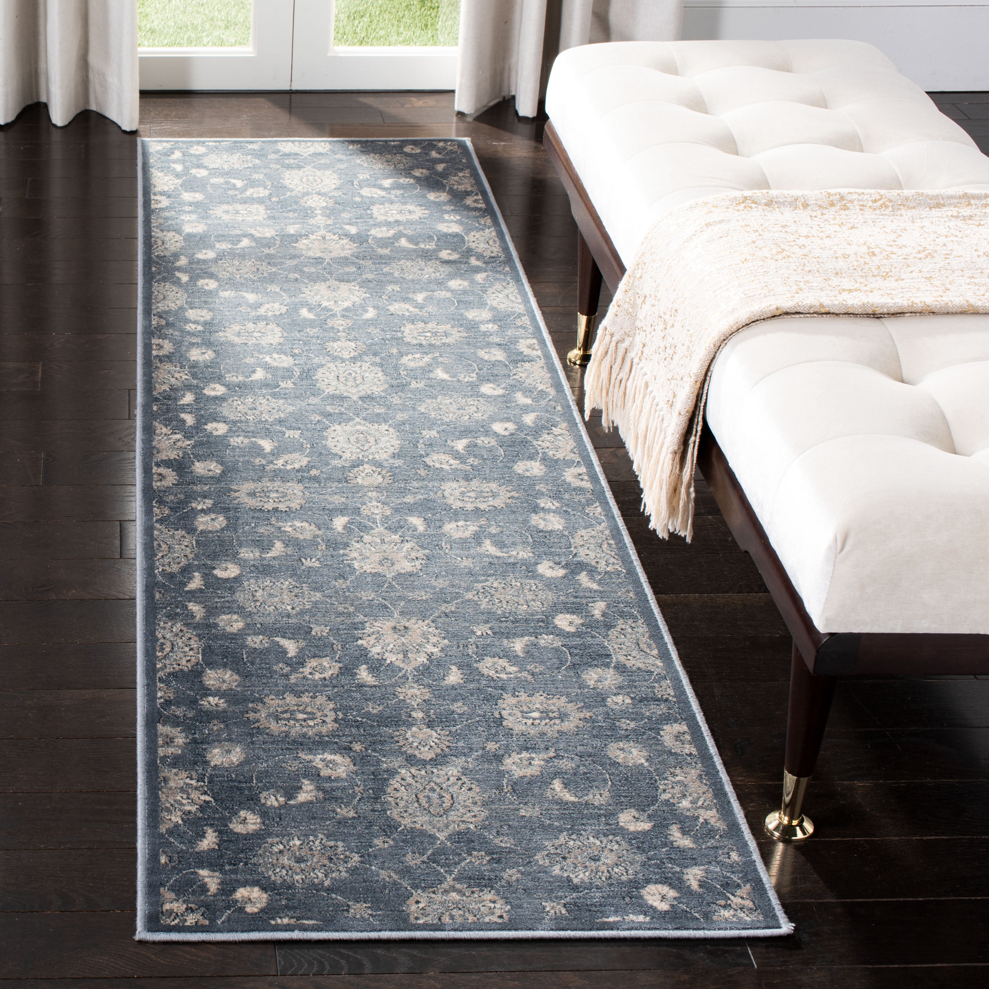 SAFAVIEH Vintage Thornton Floral Runner Rug, Blue/Beige, 2'2" x 8'