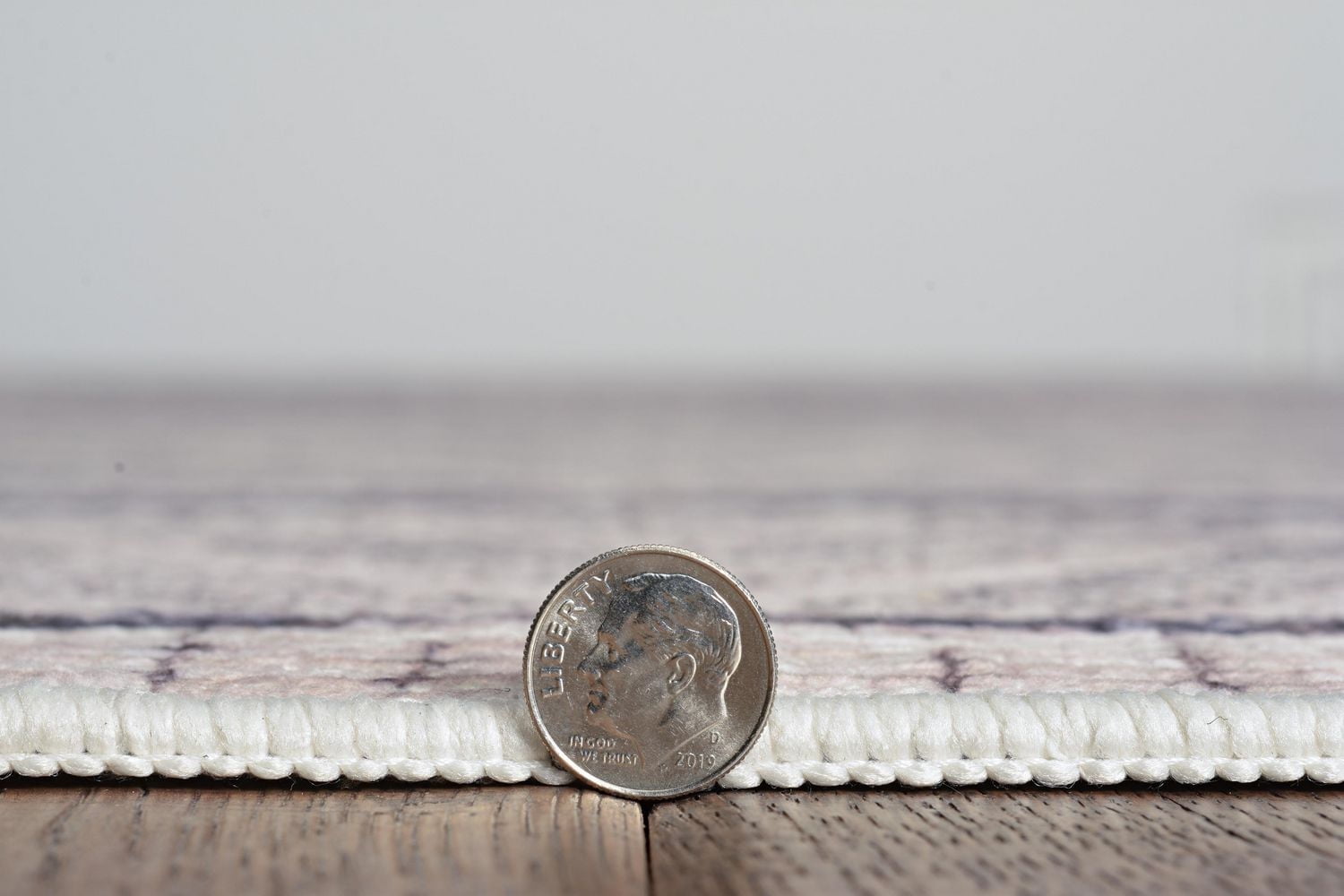 Mirage Novi Cream & Grey 5' x 7' Area Rug