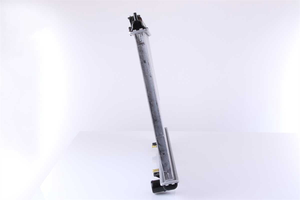 Nissens 67352 Radiator
