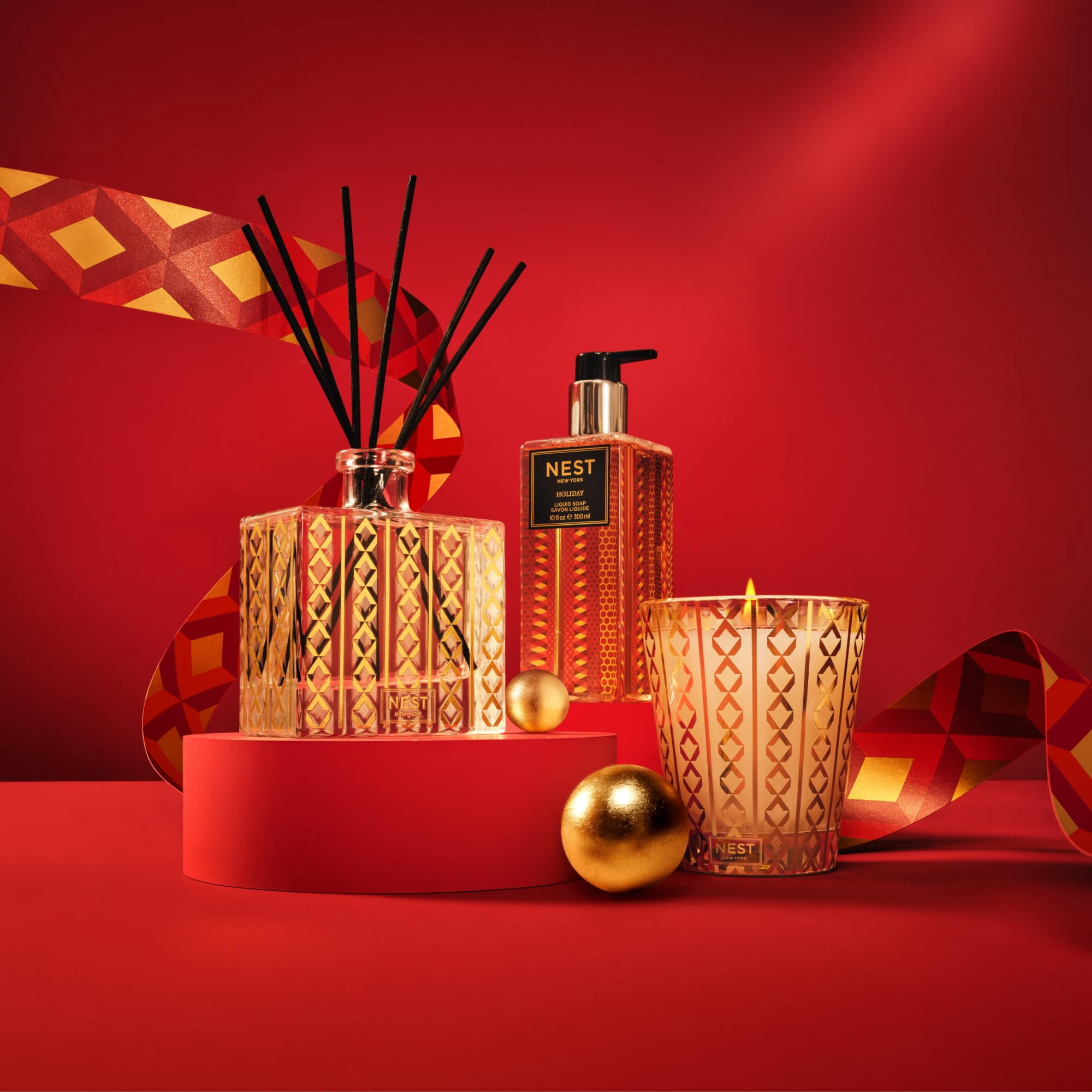 NEST Fragrances Reed Diffuser 5.9oz- Holiday