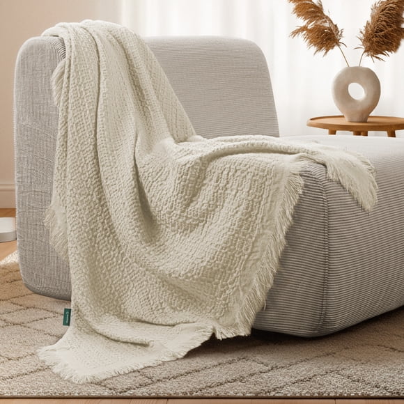 Manta Tejida Dreamlab, Frazada Decorativa para Pie de Cama o Sofá, Throw Blanket de Punto Grueso, Manta Elegante, Ligera y Acogedora, Color Almendra