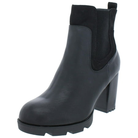 

Journee Collection Womens Islana Faux Suede Lugged Sole Chelsea Boots