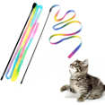 thumbnail image 1 of Jouets Interactifs de Baguette Arc-en-Ciel de Chat, Corde Interactive de Baguette de Teaser de Chat, Charmeur Coloré de Ruban pour des Chatons - 2 PCS, 1 of 5