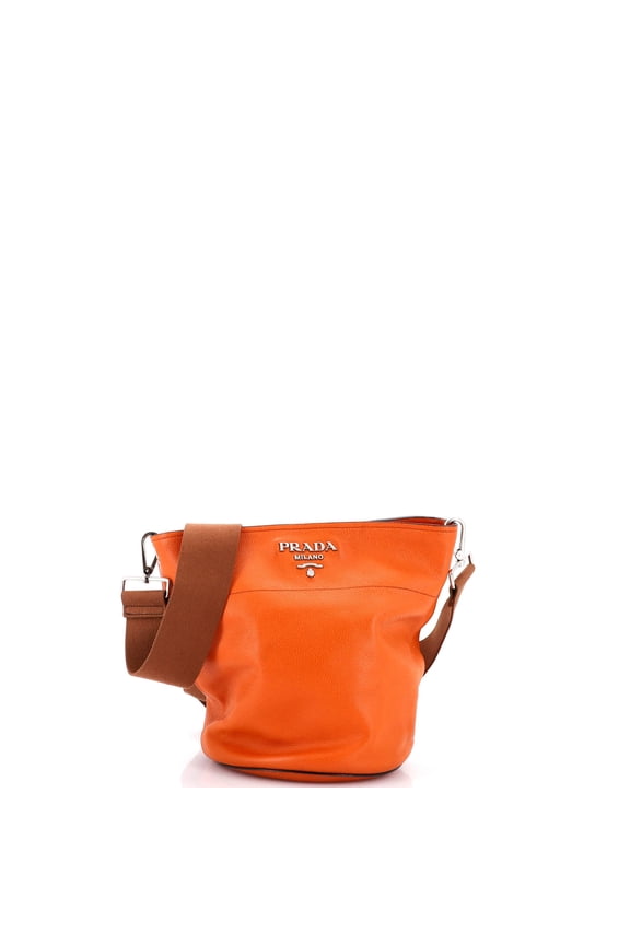 Pre-Owned Bucket Messenger Bag Vitello Daino Small By Rebag