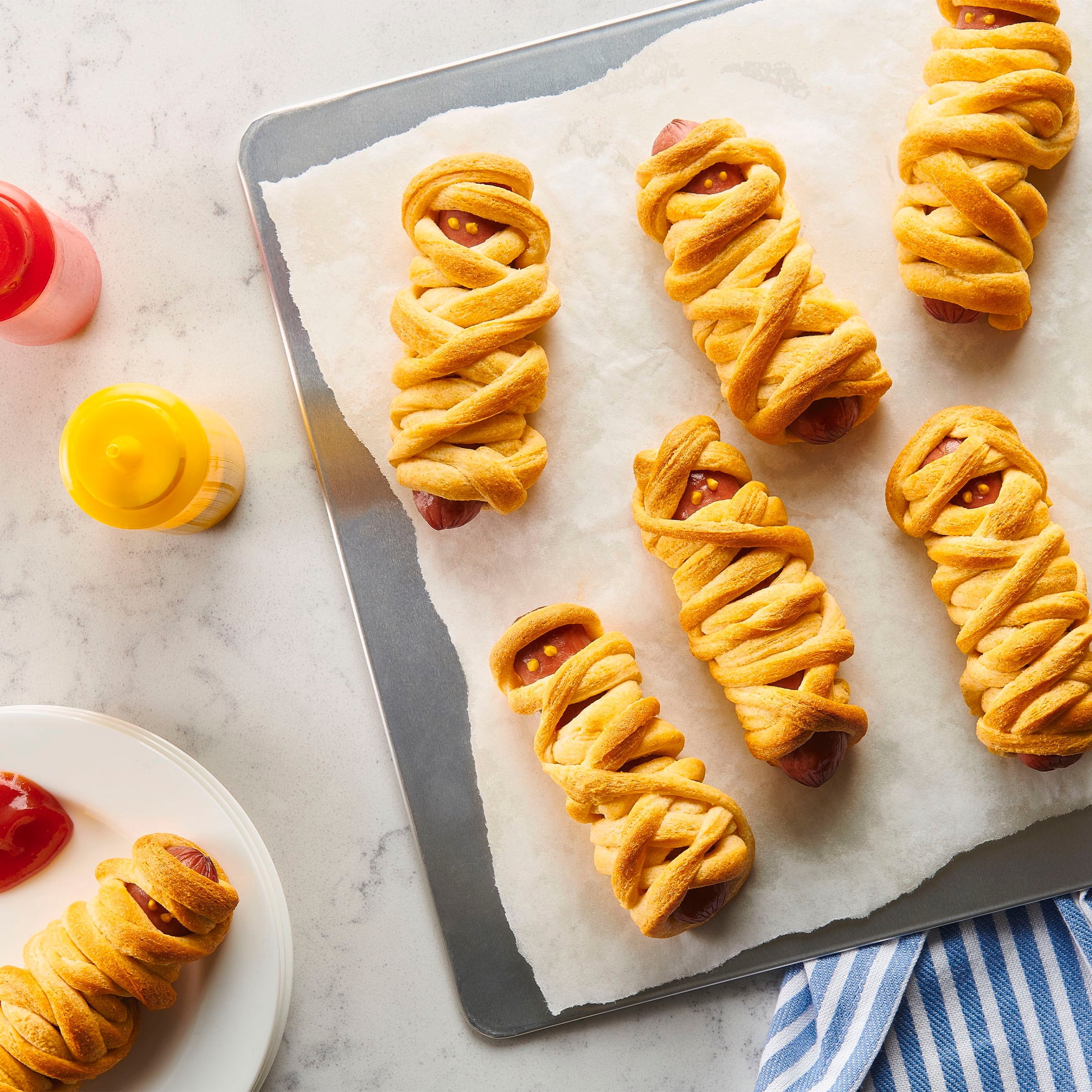 Pillsbury Corndog Wraps, Refrigerated Canned Dough, 8 Ct, 11.5 oz