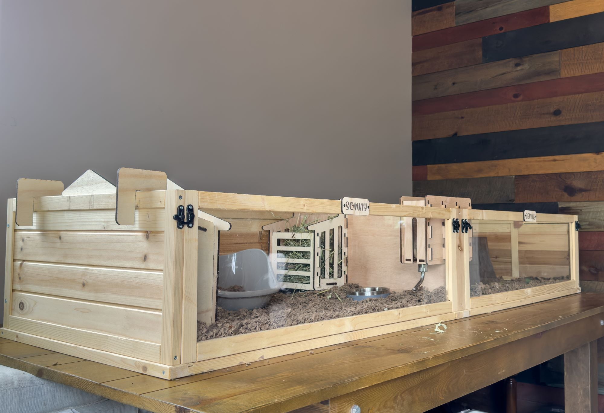 Zylina XL Natural Wood Healthy Habitat for Guinea Pigs with Easy