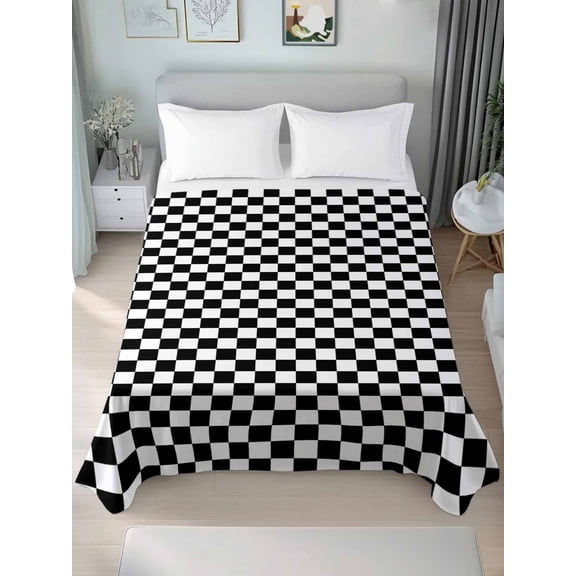 Black White Plaid California King Size Flat Sheet, Wrinkleproof & Fadeproof Cooling Flat Bed Sheet Only, Modern Buffalo Check Gingham Art Breathable Soft Bedding Top Sheets 108 x 98 Inches