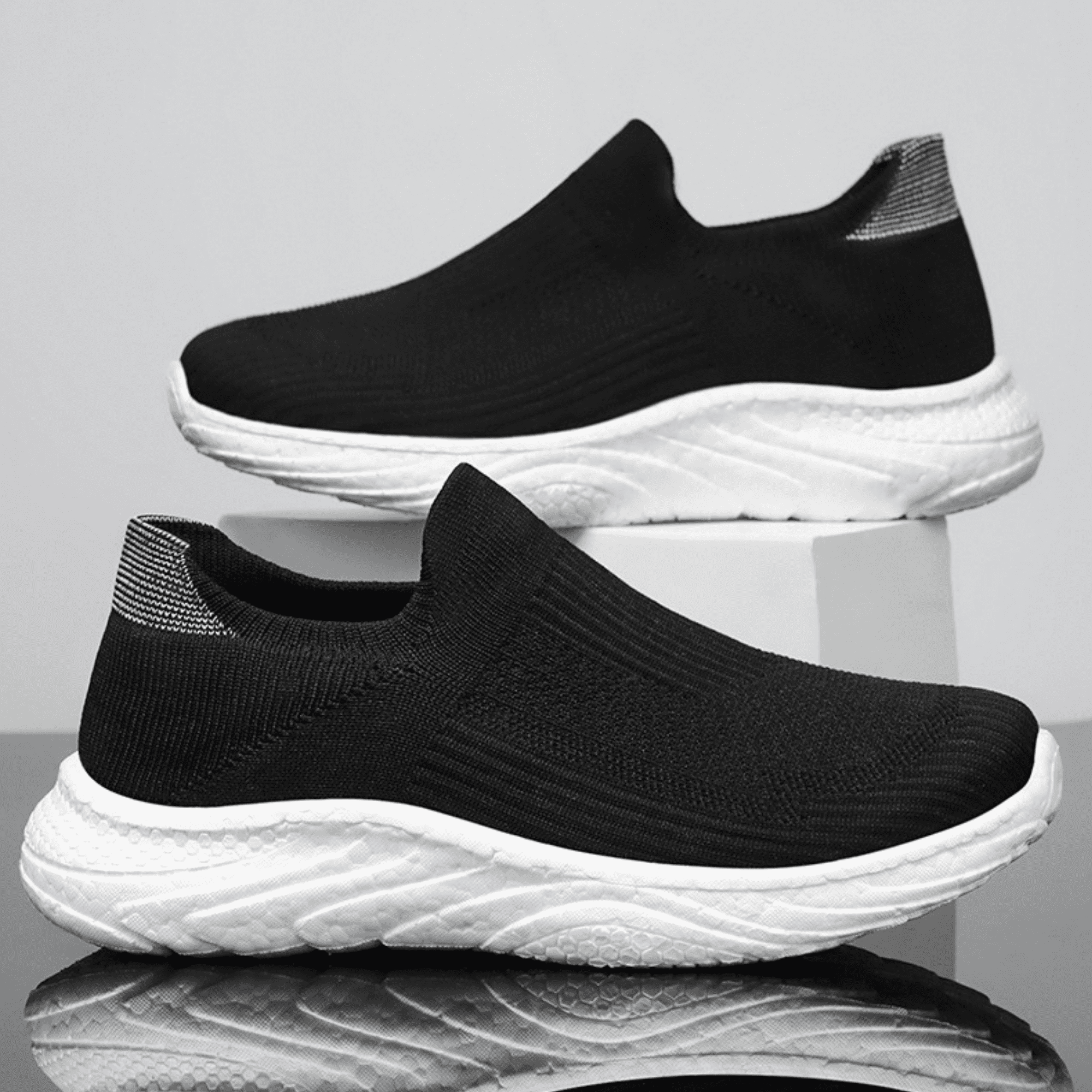 Breathable Mesh Running Shoes Women's Lightweight Slip-On Sneakers Comfortable Casual Tennis Shoes for Walking & Sports Casual Sneakers for Women and Men Couple Shoes