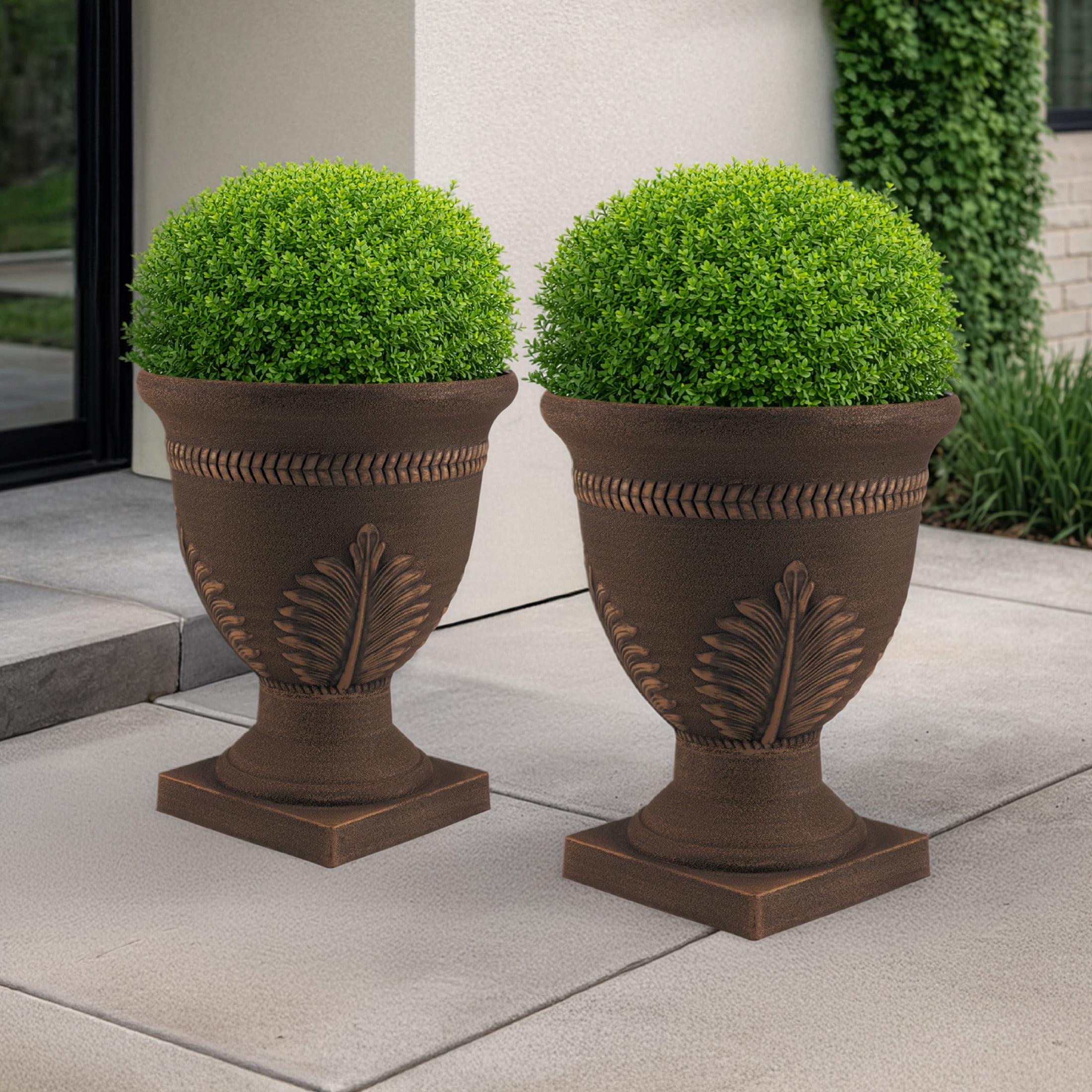 Pure Garden Outdoor Planter 2-Pack - 15.25x18.8in Large Plastic Urn Planters with Drainage, Bronze