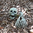 thumbnail image 5 of Juego de cabeza y manos de esqueleto de plástico de 3 piezas para decoración de jardín de fiesta de Halloween, 5 of 5