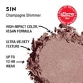 thumbnail image 2 of Sombra de ojos Compact URBAN DECAY 24/7 Sin Champagne Shimmer, 2 of 8