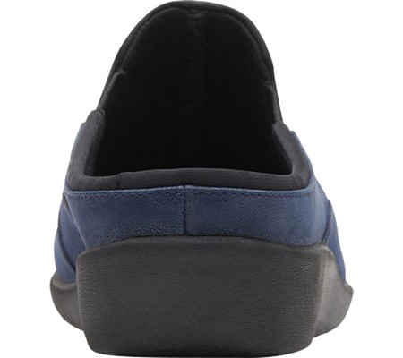 clarks women's sillian free clog