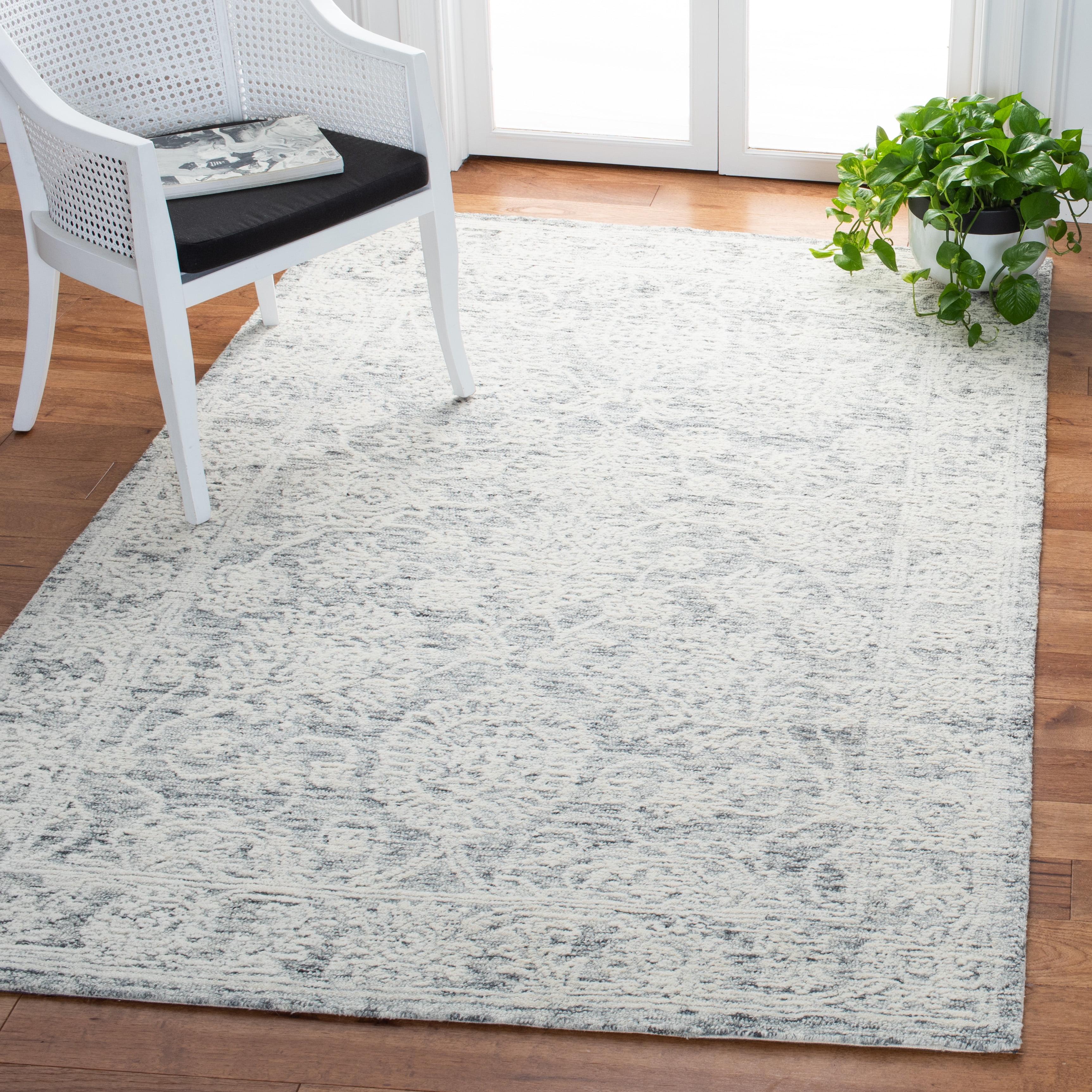 SAFAVIEH Metro Josiah Medallion Area Rug, Natural/Grey, 6' x 6' Square