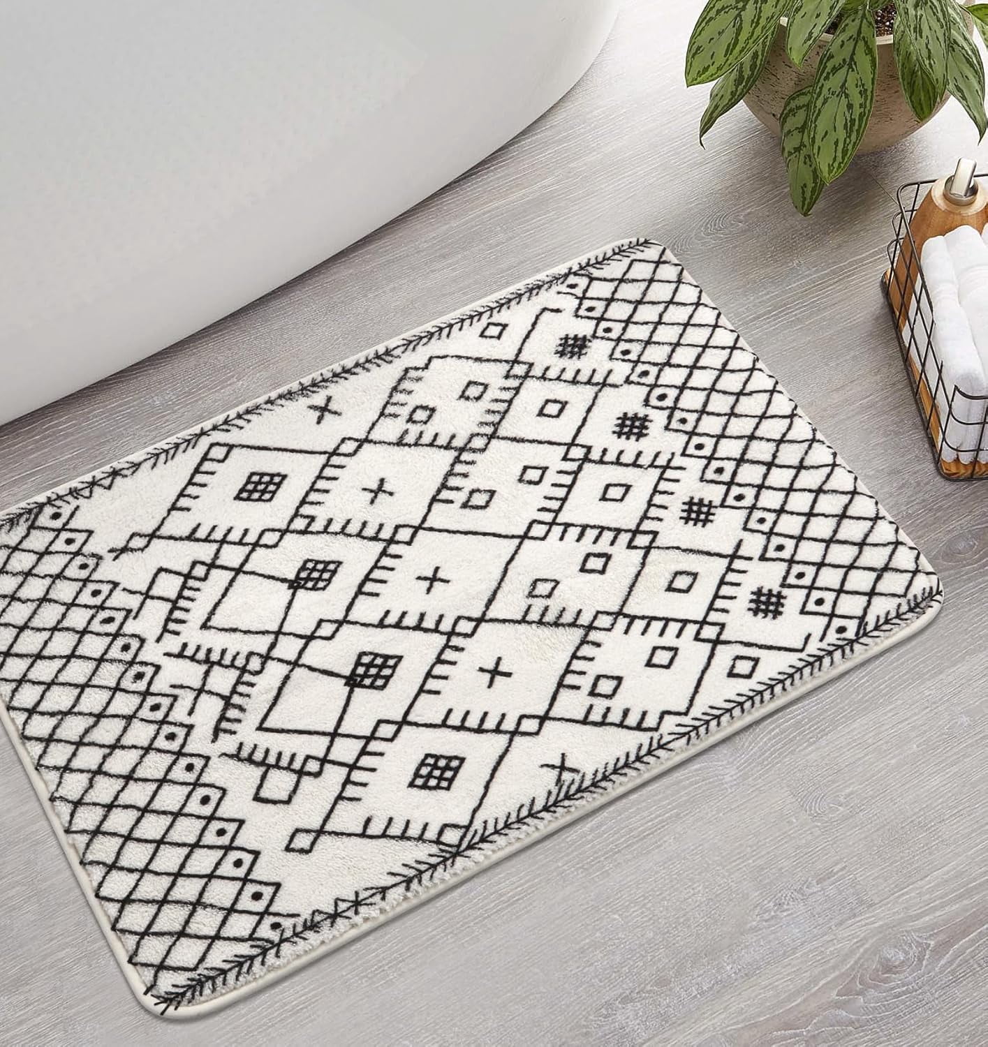 Bathroom Runner Rug 20x59 inch Long Boho Bath Mat Non-Slip Moroccan Farmhouse Gray Bath Rug Soft Velvet Machine Washable Bathroom Mats for Tub Sink Shower