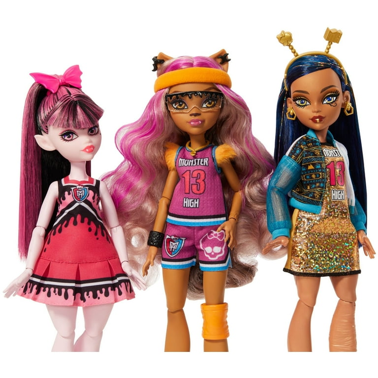 Fjernelse mor vores Monster High Ghoul Spirit Doll 6-Pack, Sport Theme, Collectible Set with  Draculaura & 5 Other Dolls - Walmart.com