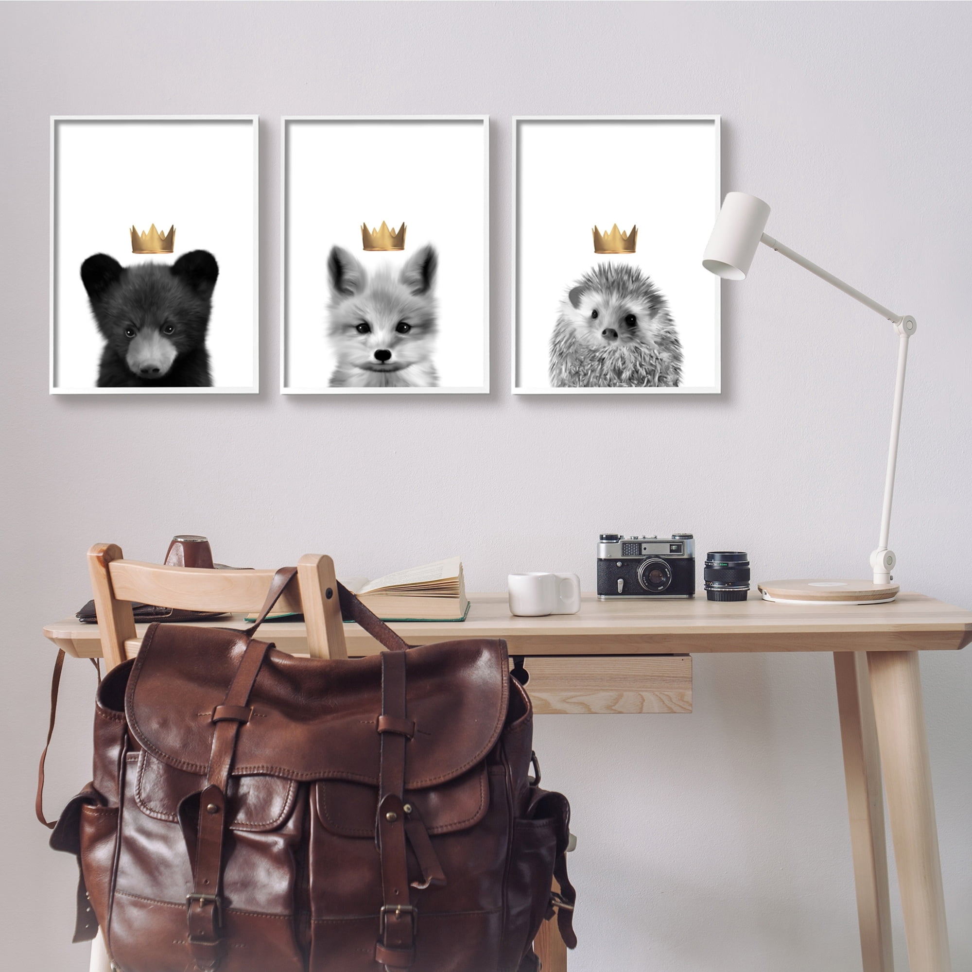 Stupell Indtries Woodland Animals Bold Crowns Black Bear Fox Hedgehog,16 x 20,Design by Leah Straatsma