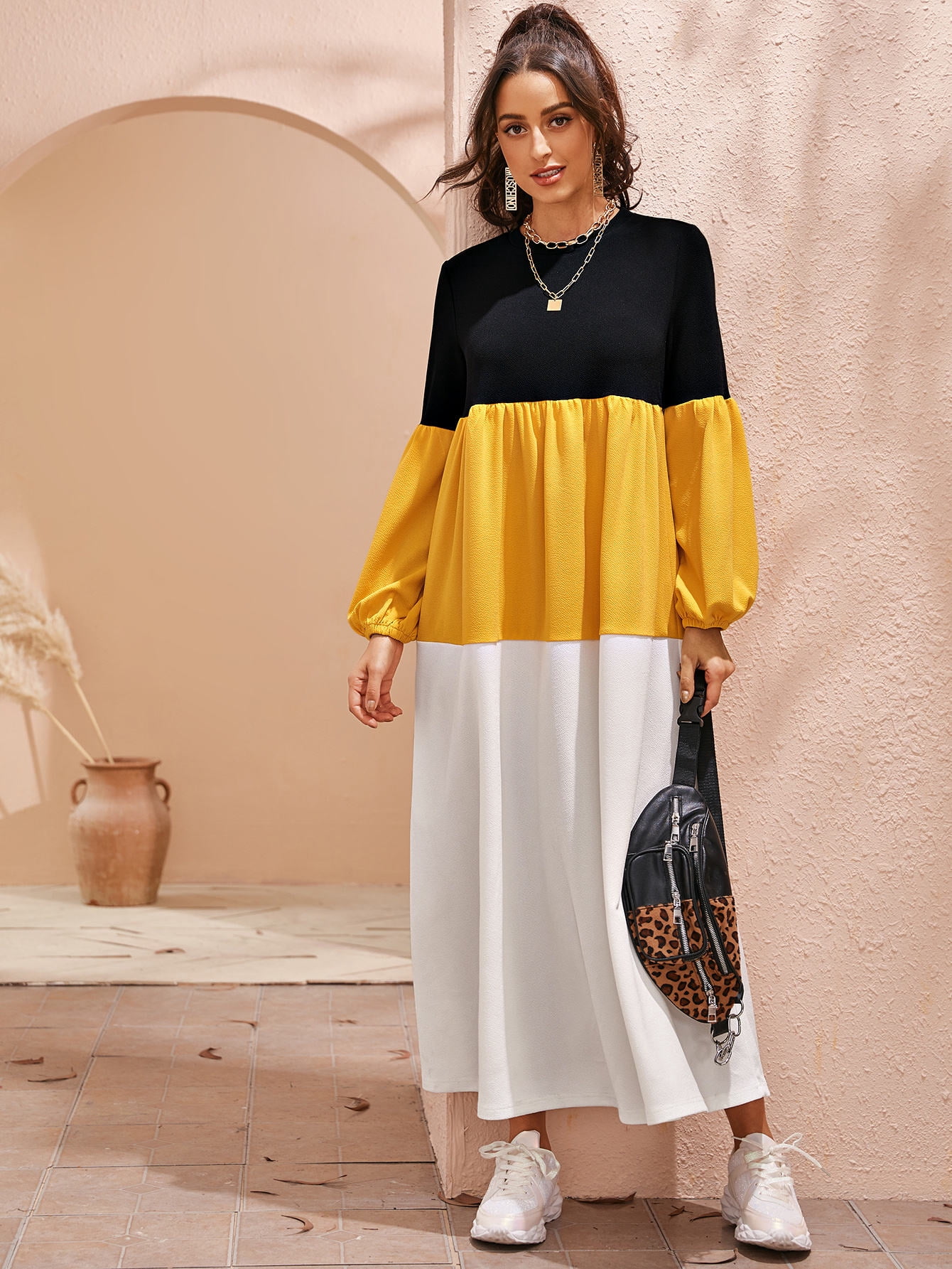 Women's Color Block Lantern Sleeve Maxi 