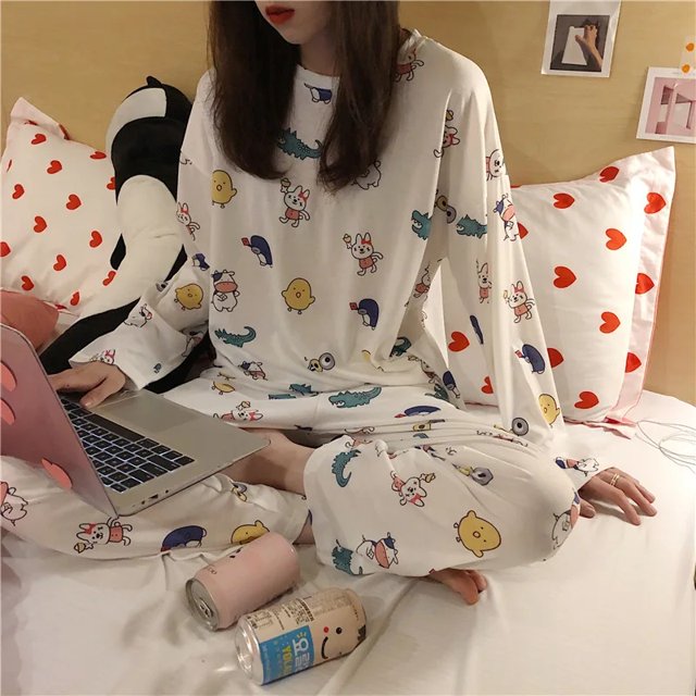 Conjunto de ropa de dormir holgada de manga larga con cuello redondo para mujer, pijama cómodo con estampado de dibujos animados para el hogar, camisón de dos piezas para mujer