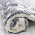 thumbnail image 1 of PetMatCatDogPuppyBedCushionMattressFleeceSoftWarmDogBlanket, 1 of 1