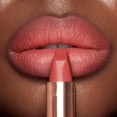 thumbnail image 2 of Labial Charlotte Tilbury Matte Revolution Sexy Sienna, 2 of 7