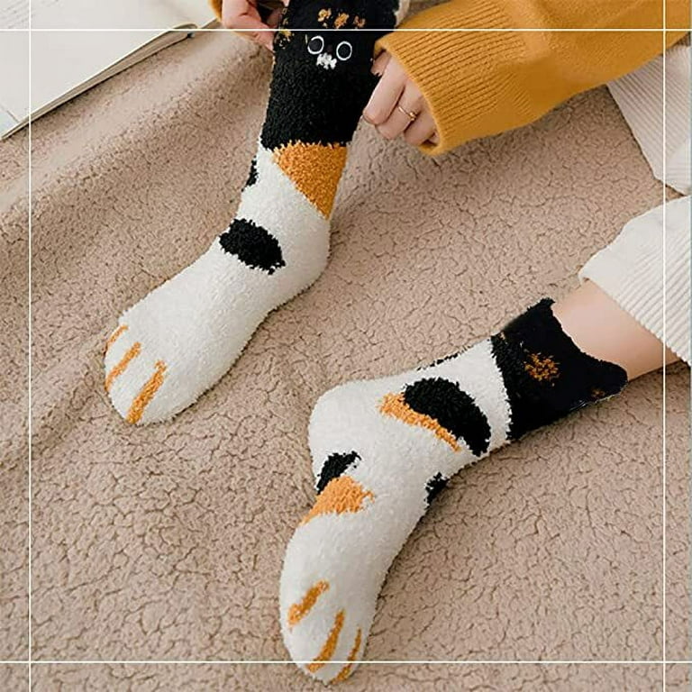 GEEKEO Cat Paw Socks, 5 Pairs Cat Claw Socks for Girls Women Cozy Fuzzy Cat  Feet Socks for Winter