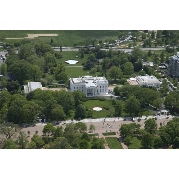 Print: Aerial View Of The White House, Washington, D.C., 2007