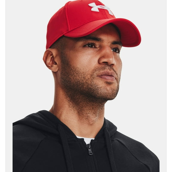 Men's Under Armour Blitzing Stretch-Fit Hat Color: Red Size: S/M