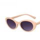 thumbnail image 4 of Gafas de sol ovaladas Gafas de sol retro Gafas de sol de mujer Forma cóncava Fotografía Fotografía callejera, 4 of 5