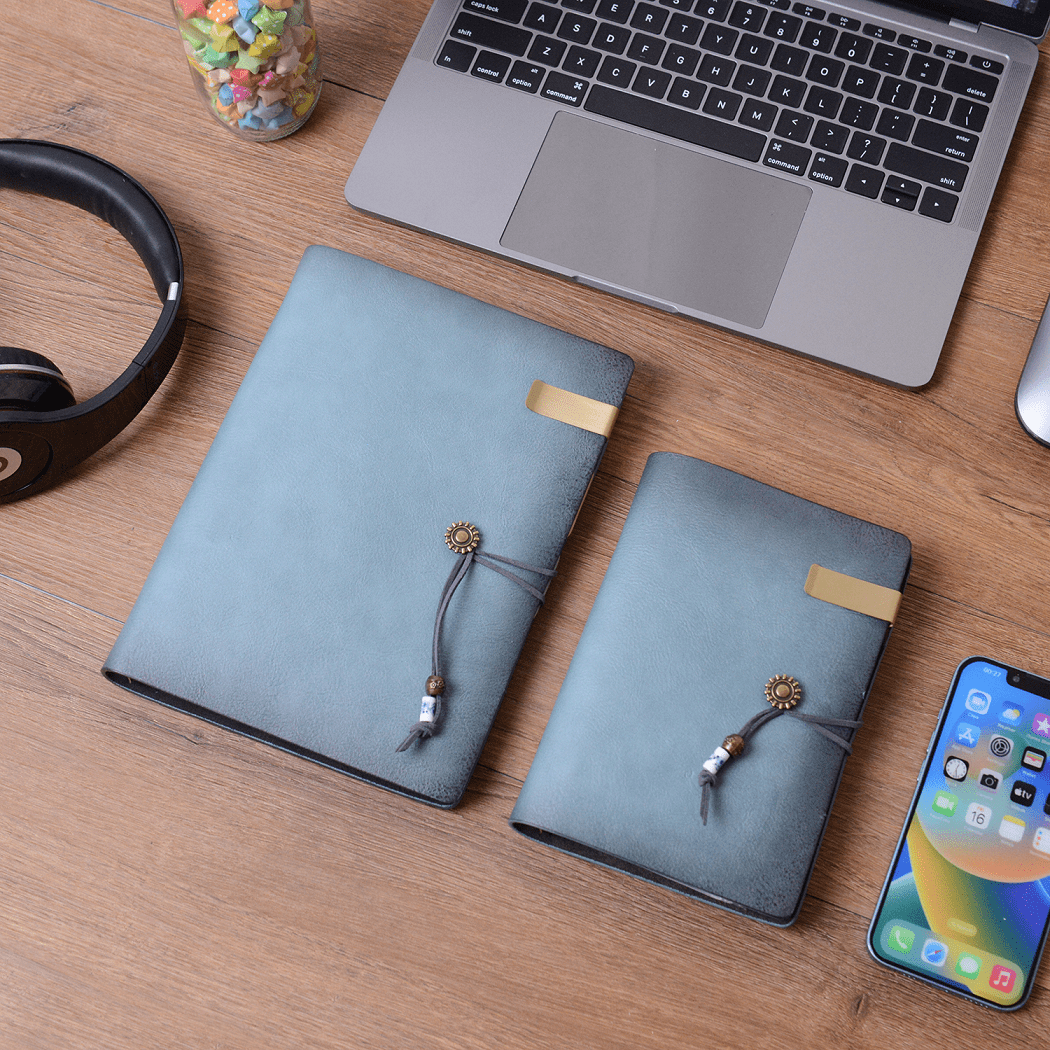 Wonderpool Leather Journal A5 Refillable 6 Ring Binder Notebook with Lined Paper and Pen,Writing Diary with Ruled Notepads Vintage Cover (A5, a-Cyan)
