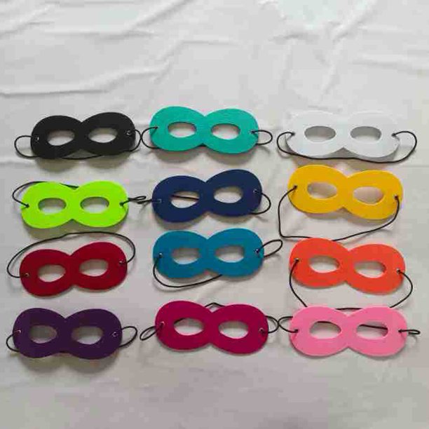KAKOWELY 36 máscaras de superhéroe de fieltro para ojos, accesorios para disfraces de Halloween, cosplay, juego de rol, accesorios para fiestas infantiles, mascaradas, Halloween y carnaval.